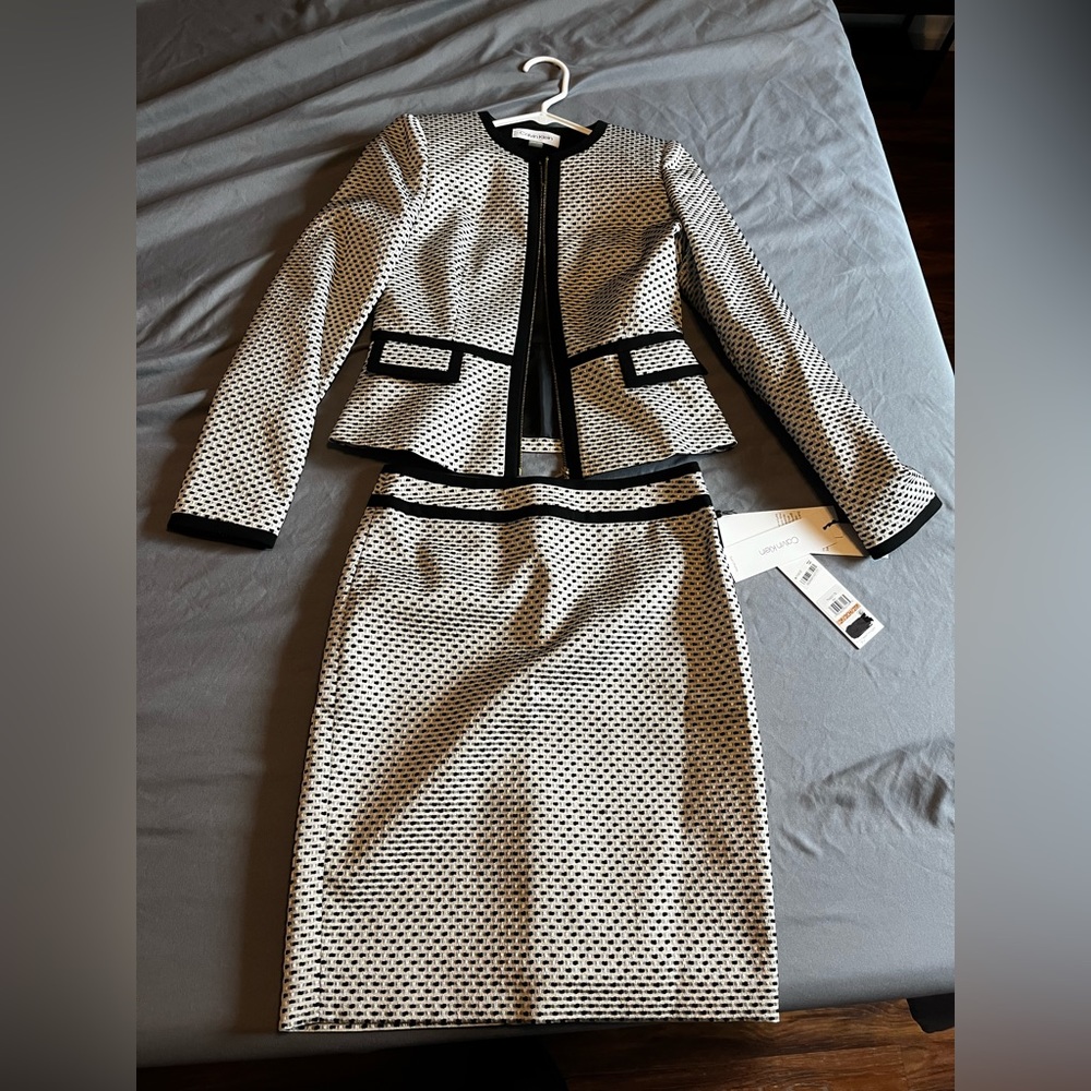 Calvin Klein two-piece business suit with pencil skirt